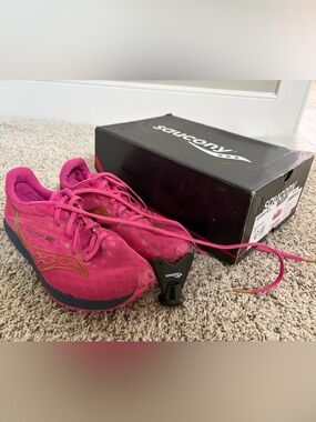 Saucony Women's Pink Kilkenny XC 9 Spikes